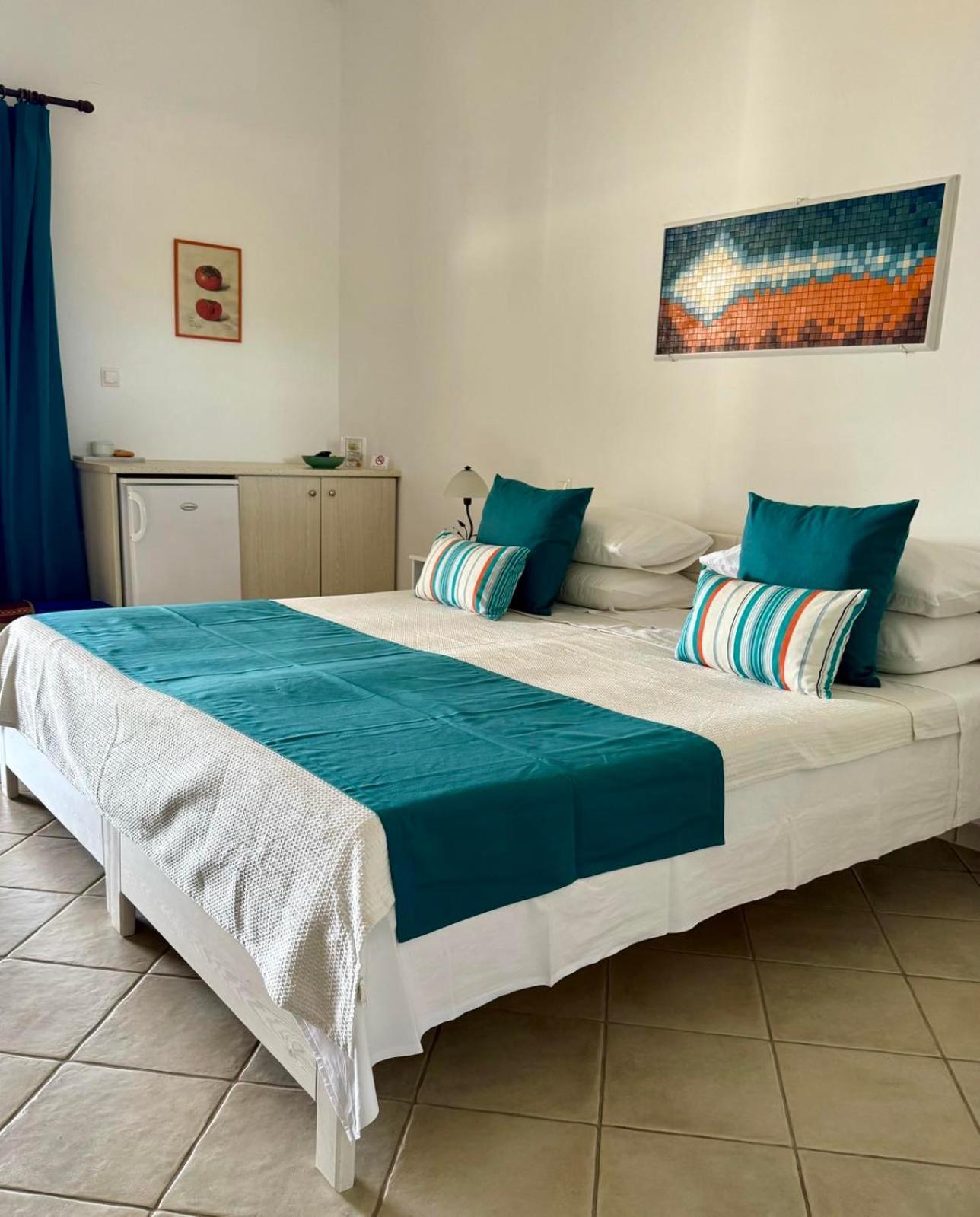 Syrou Lotos Studios & Apartments (Adults Only) Kini Zimmer foto