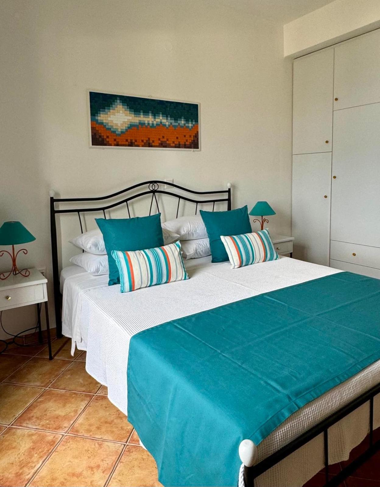 Syrou Lotos Studios & Apartments (Adults Only) Kini Zimmer foto